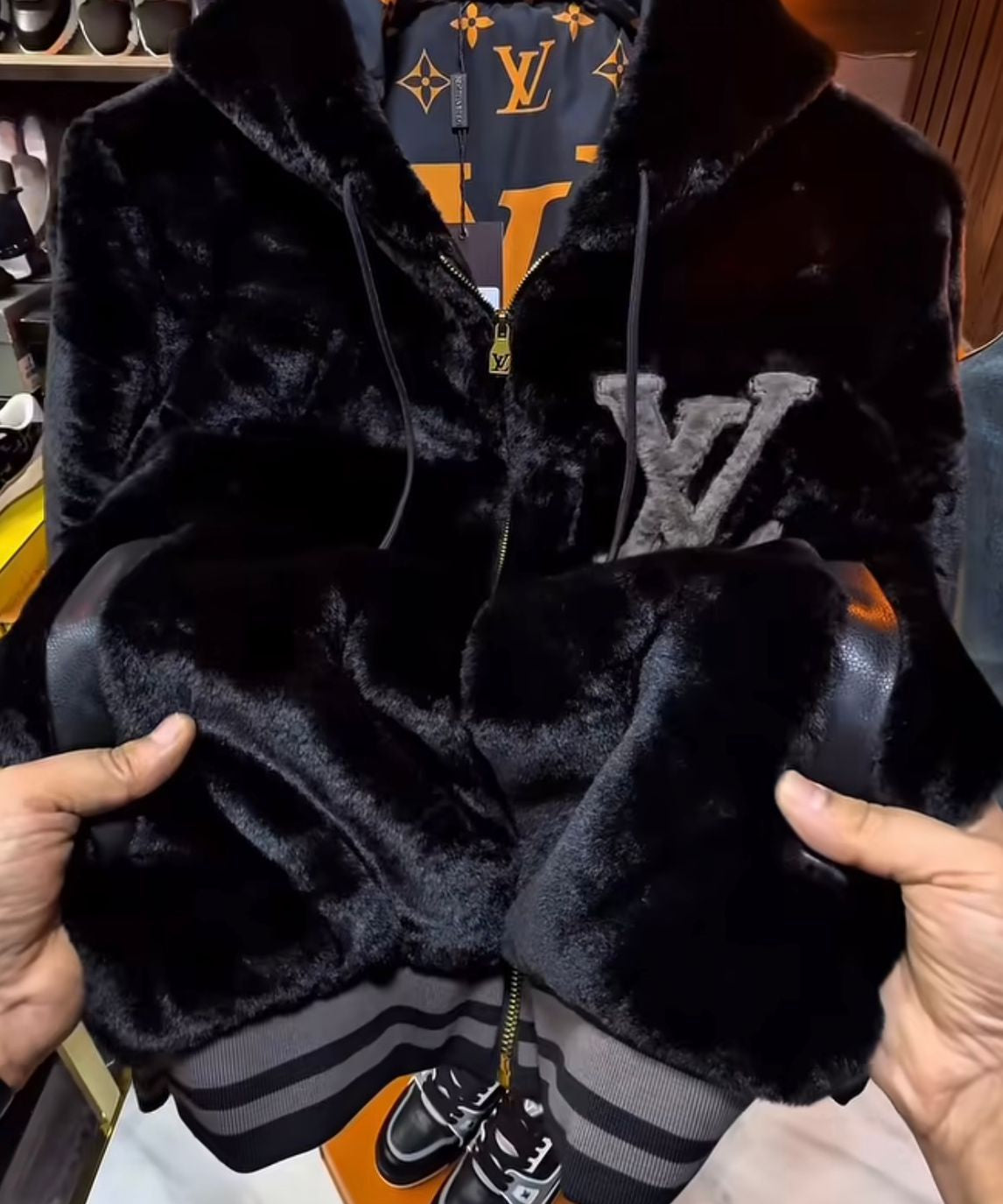 L.V JACKET - DRESSUP COLLECTION - BLACK FRIDAY