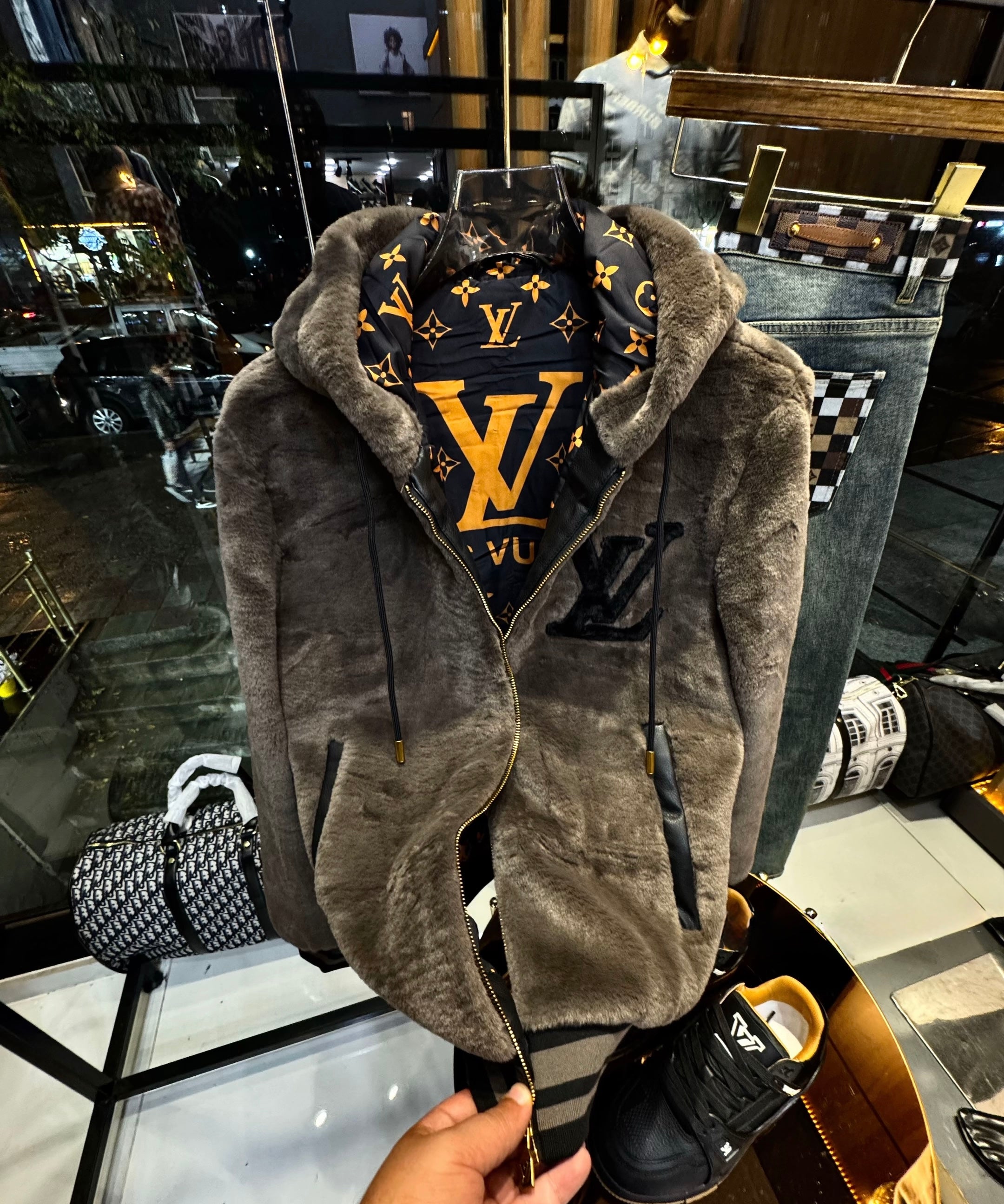 L.V JACKET - DRESSUP COLLECTION - BLACK FRIDAY